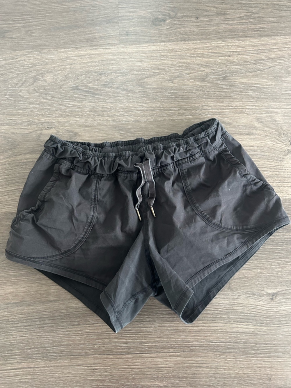 Lululemon Women’s Black Drawstring Ruffle-Waist Shorts - Size 4